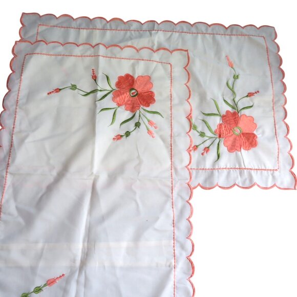 Vintage Embroidered Floral Sheer Pillow Shams Scalloped Edges Set of 2 NEW - Picture 4 of 10
